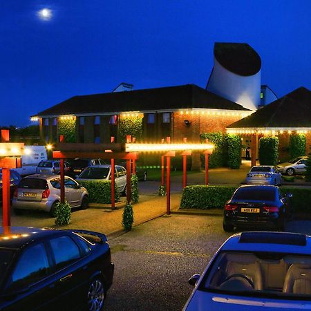 Damon'S Hotel Lincoln Exterior foto